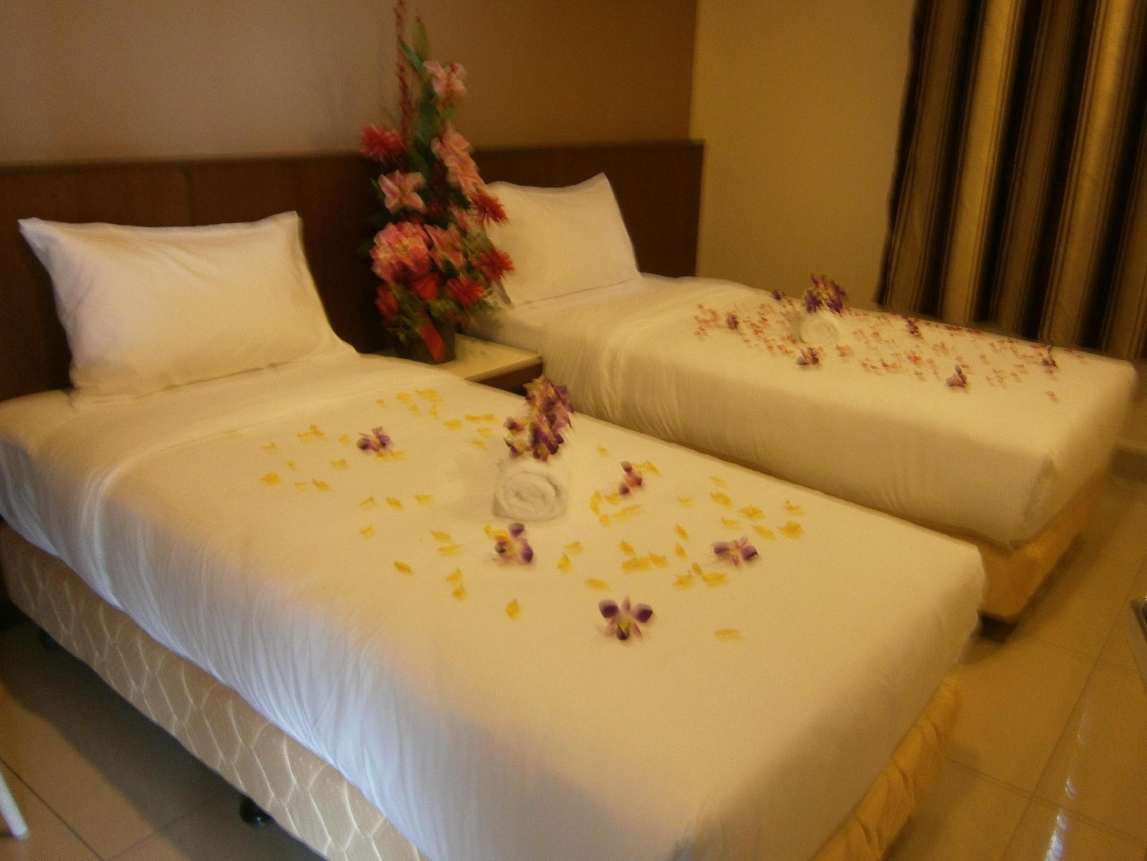 Langkawi Uptown Hotel Kuah Exterior photo