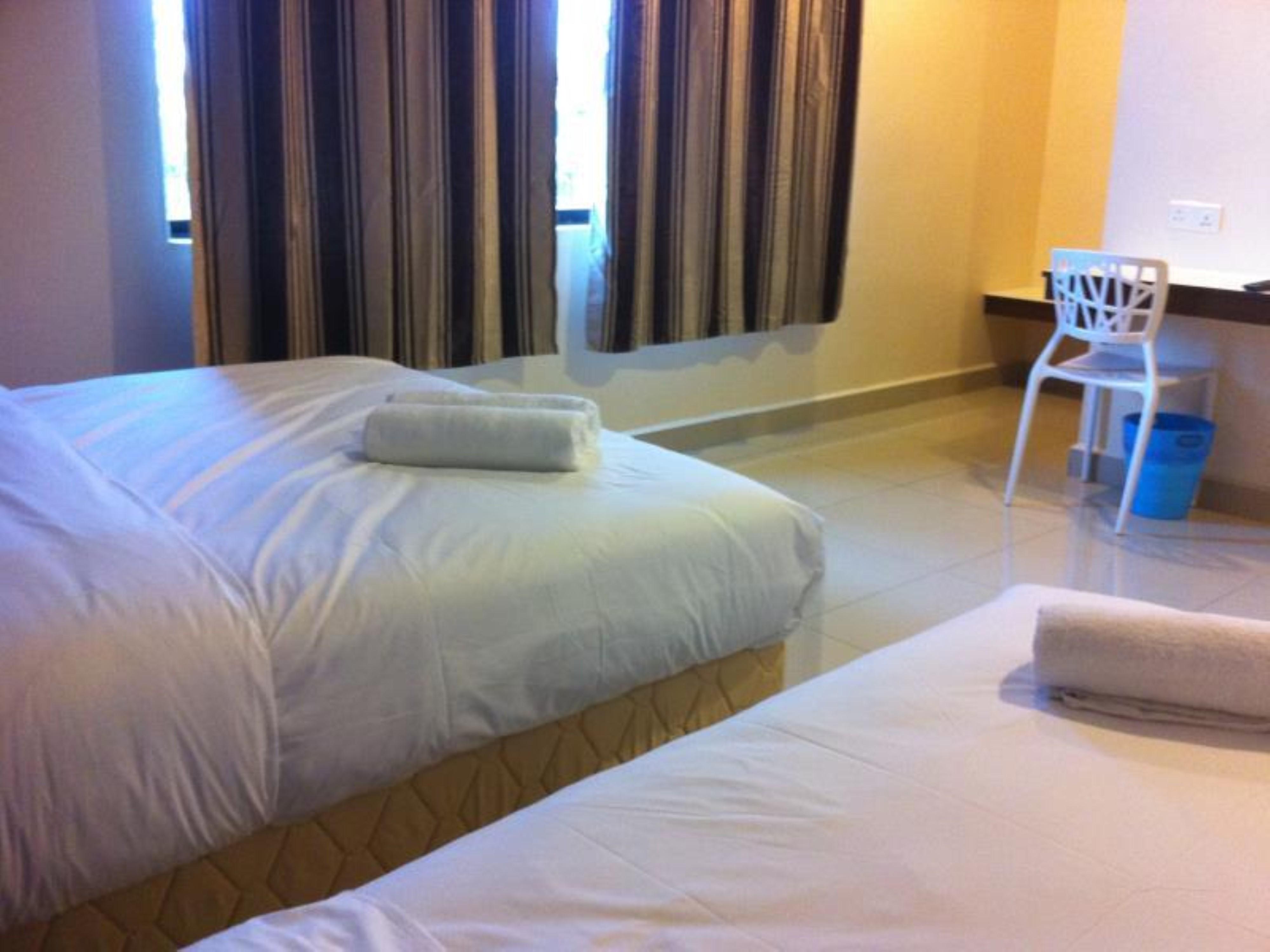 Langkawi Uptown Hotel Kuah Exterior photo
